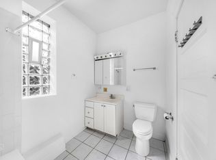 3628 N Janssen Ave APT 3, Chicago, IL 60613