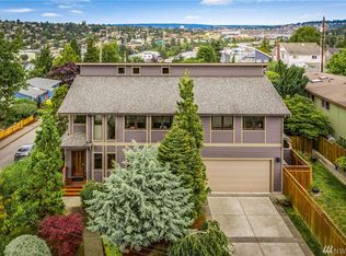 1023 W Ruffner St, Seattle, WA 98119