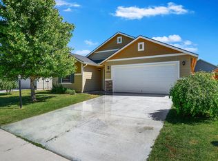 10025 W Lillywood Dr, Boise, ID 83709