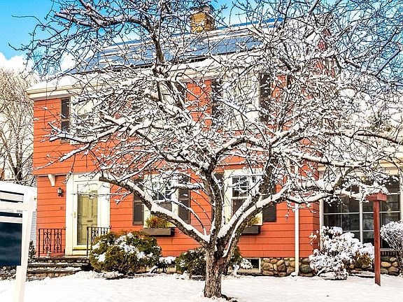 3rd image of 21 Belmont Pl
