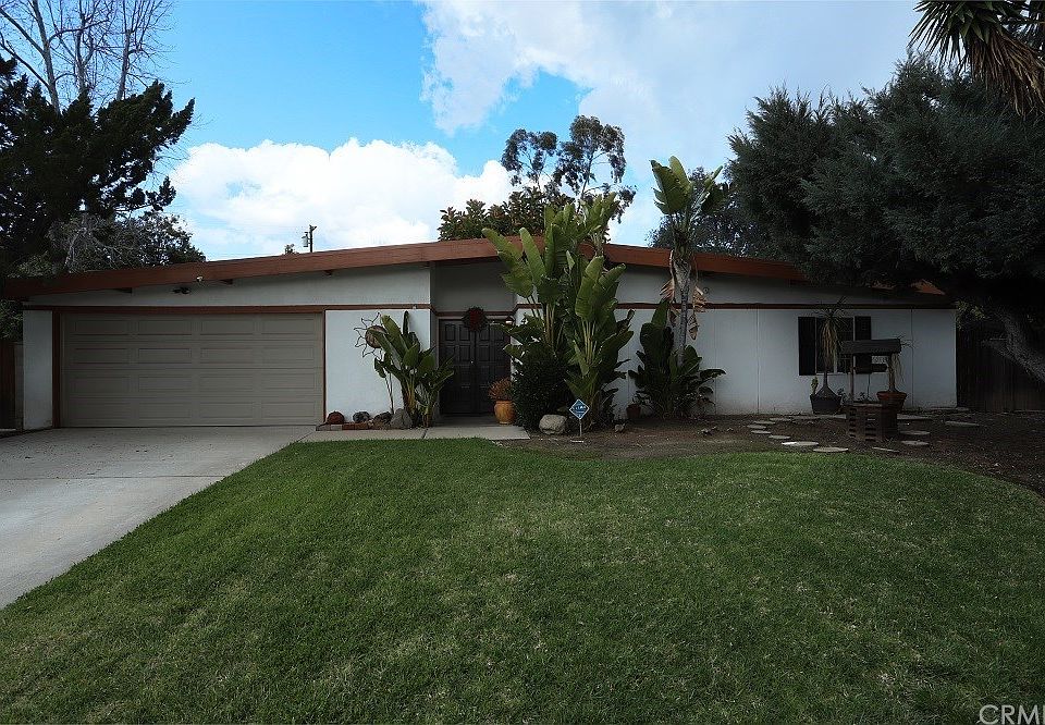 1st image of 4154 Las Casas Ave