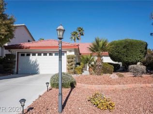 5016 Cliffrose Dr, Las Vegas, NV 89130