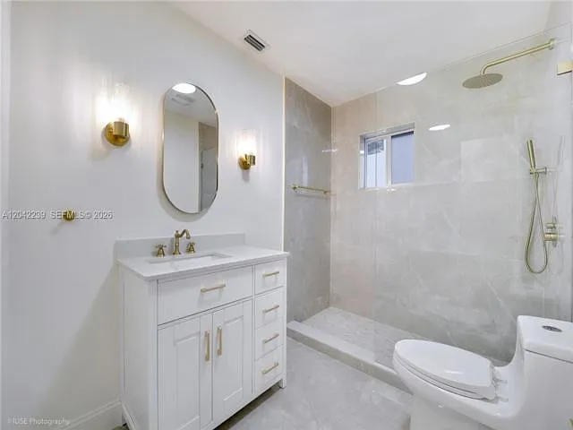 4712 SW 2nd Ter — Photo 8