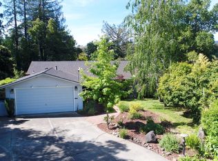 2165 Prospect St, Menlo Park, CA 94025