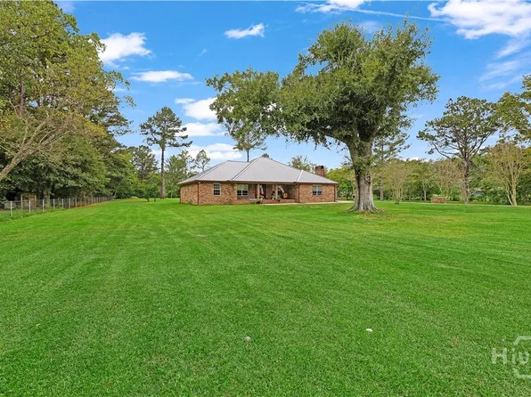 5298 E Glynn Avenue, Brunswick, GA 31523