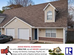 304 E Drake St, Fayetteville, AR 72703