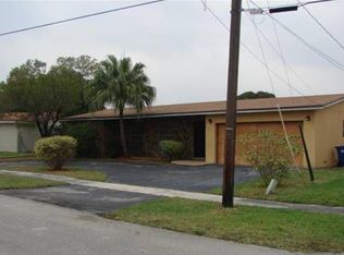 8691 NW 24th Ct, Sunrise, FL 33322