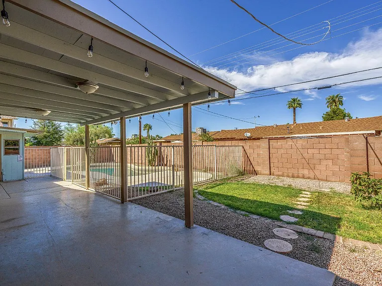 8444 E Virginia Ave — Photo 14