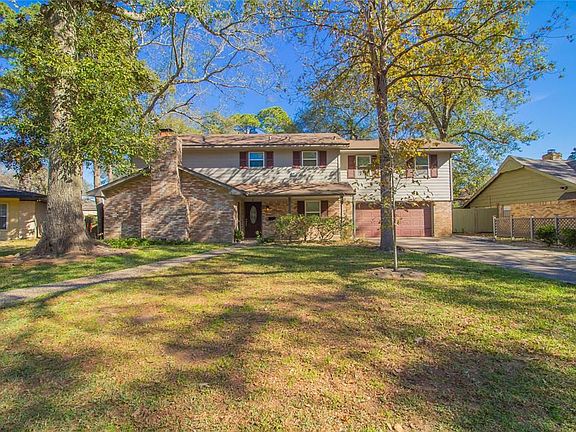 3rd image of 7 Woody Creek Dr