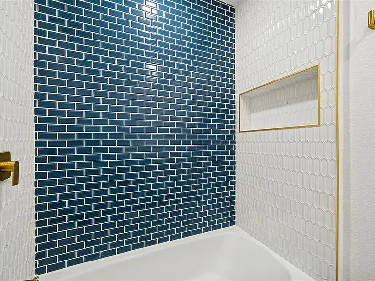 7801 Shoal Creek Blvd #150 — Photo 20