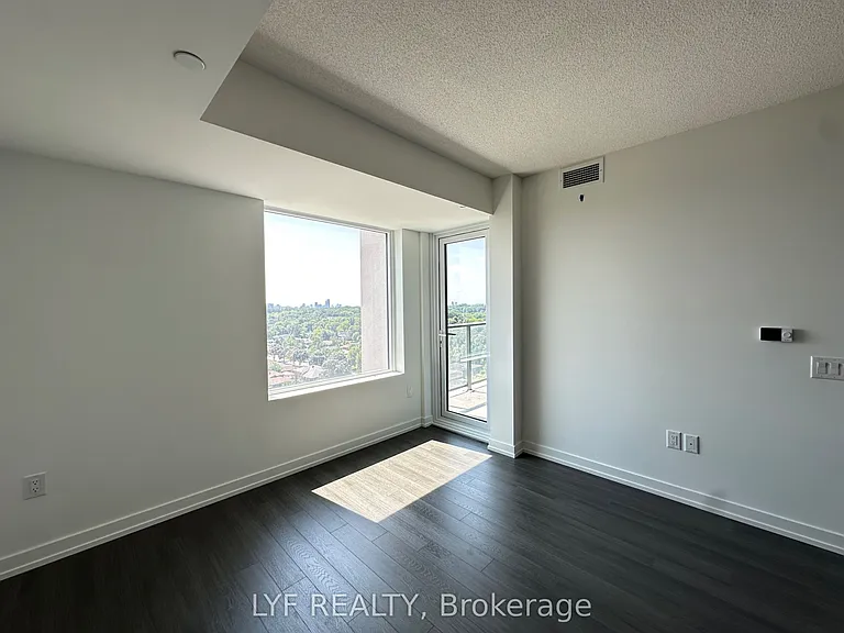 4010 Eglinton Ave W #1209 — Photo 9