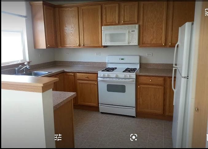 1st image of 1496 Cambria Dr Unit 3