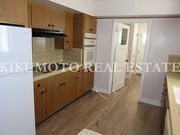 3rd image of 2760 Muir Way