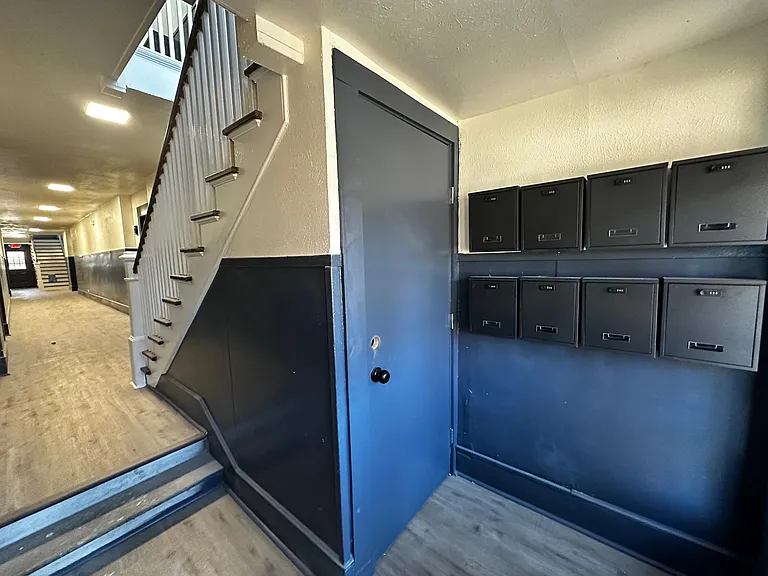 5934 Victor St #3 — Photo 22