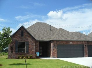 23215 E 103rd Pl, Broken Arrow, OK 74014