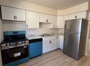 11043 S Longwood Dr APT 4, Chicago, IL 60643
