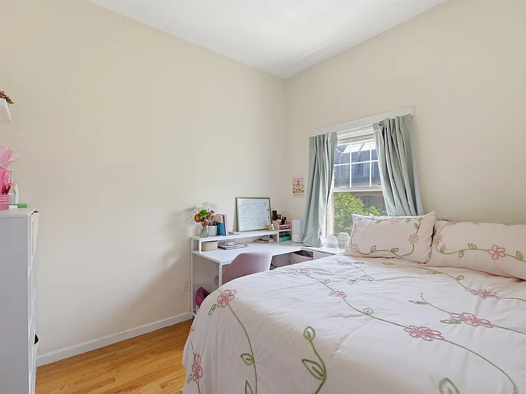 56 Madison St #3 — Photo 5