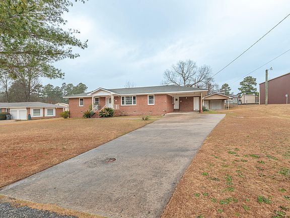 4th image of 117 Deerwood Drive