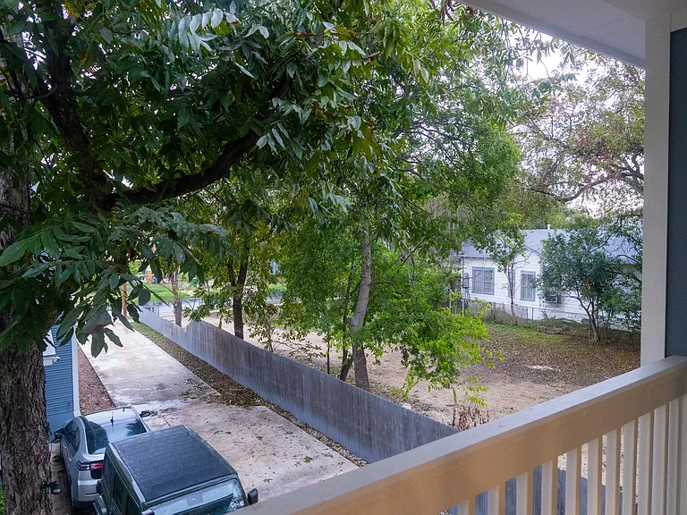 112 Glenwood Ct #2 — Photo 19