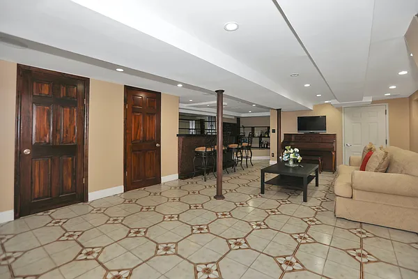 Sold by Trebach Realty | media 24