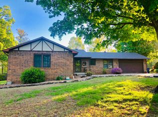 1901 Ashbriar Dr, Mountain Home, AR 72653