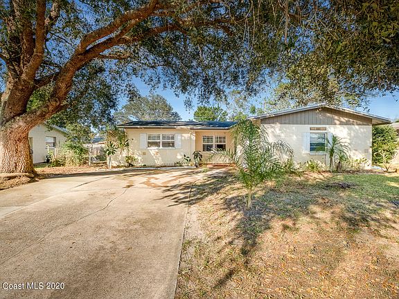 4th image of 580 Birchwood Ln