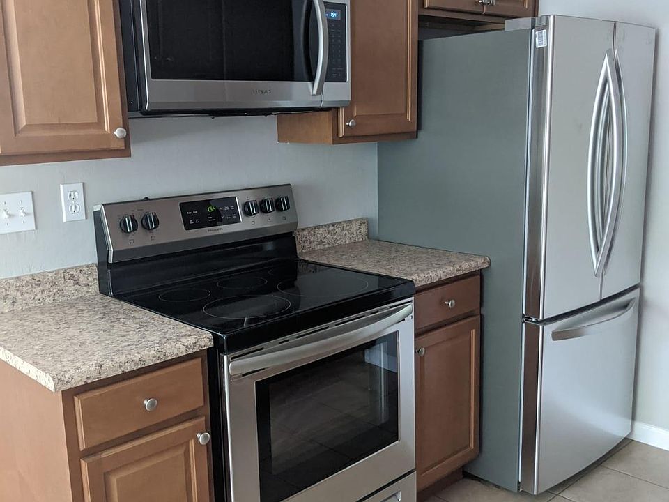 1st image of 1327 Lexington St #3