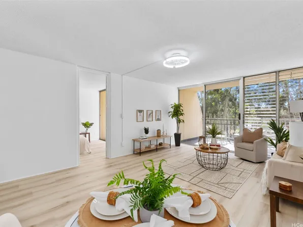 95-2044 Waikalani Pl APT C405, Mililani, HI 96789