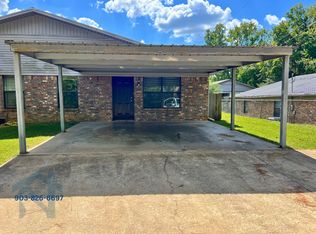 802 Judy St #1, Queen City, TX 75572