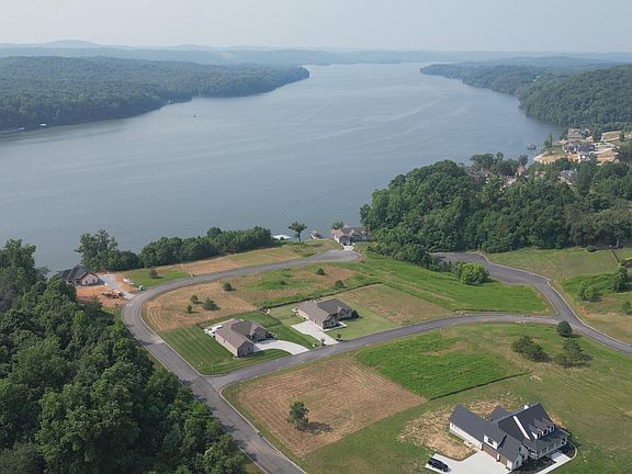 4th image of Harbor View Ln