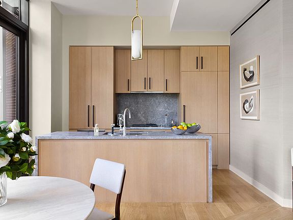 4th image of 33 Park Row APT 6B