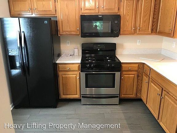 5th image of 5807D Hidden Lake Dr