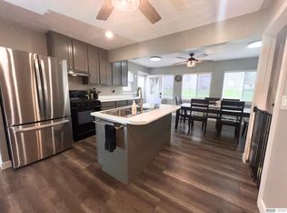 7550 Joseph Ave, La Vista, NE 68128