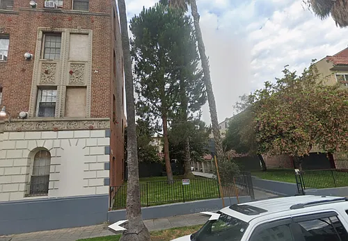 329 1/2 S Manhattan Pl #407 Photo 1