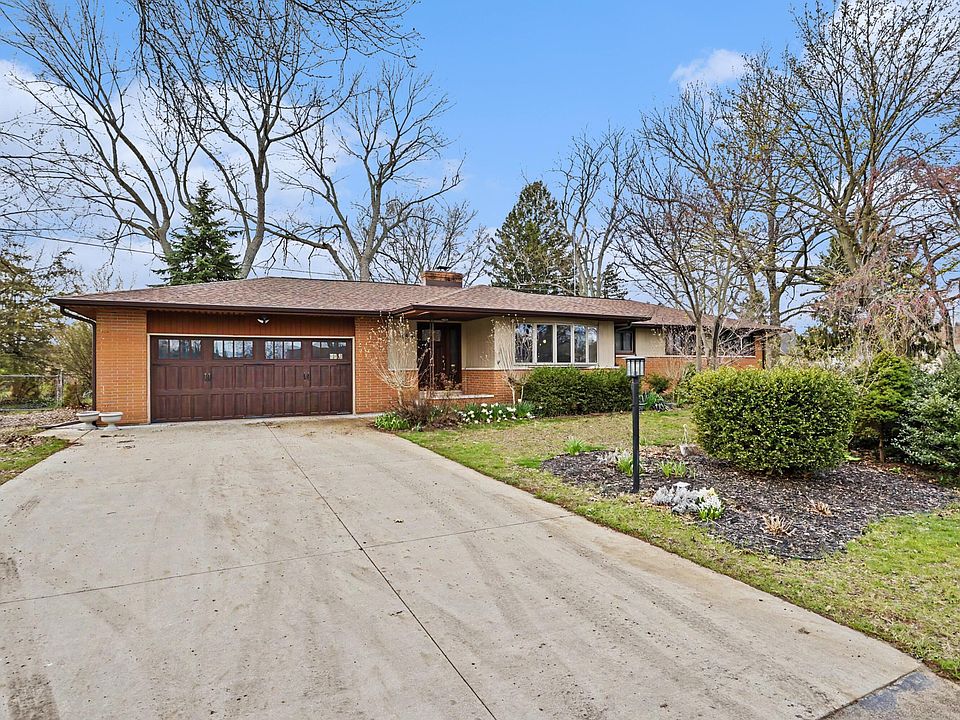 1st image of 566 Kublick Dr