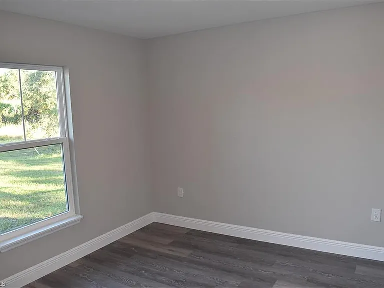 3761 Casco Cir — Photo 10