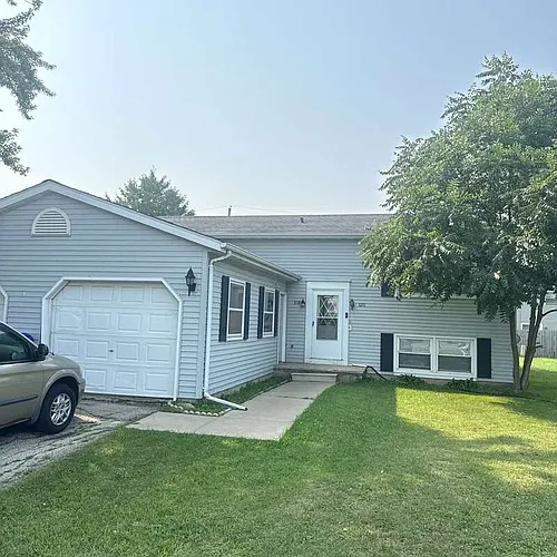 320 Joseph St Photo 1