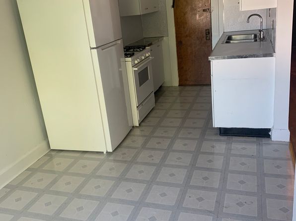 3727 W 159th St APT 205