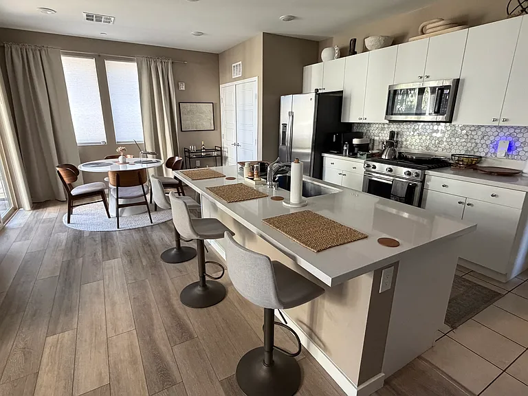 11251 Hidden Peak Ave #108 — Photo 16