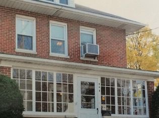 964 Deerfield Rd, Highland Park, IL 60035