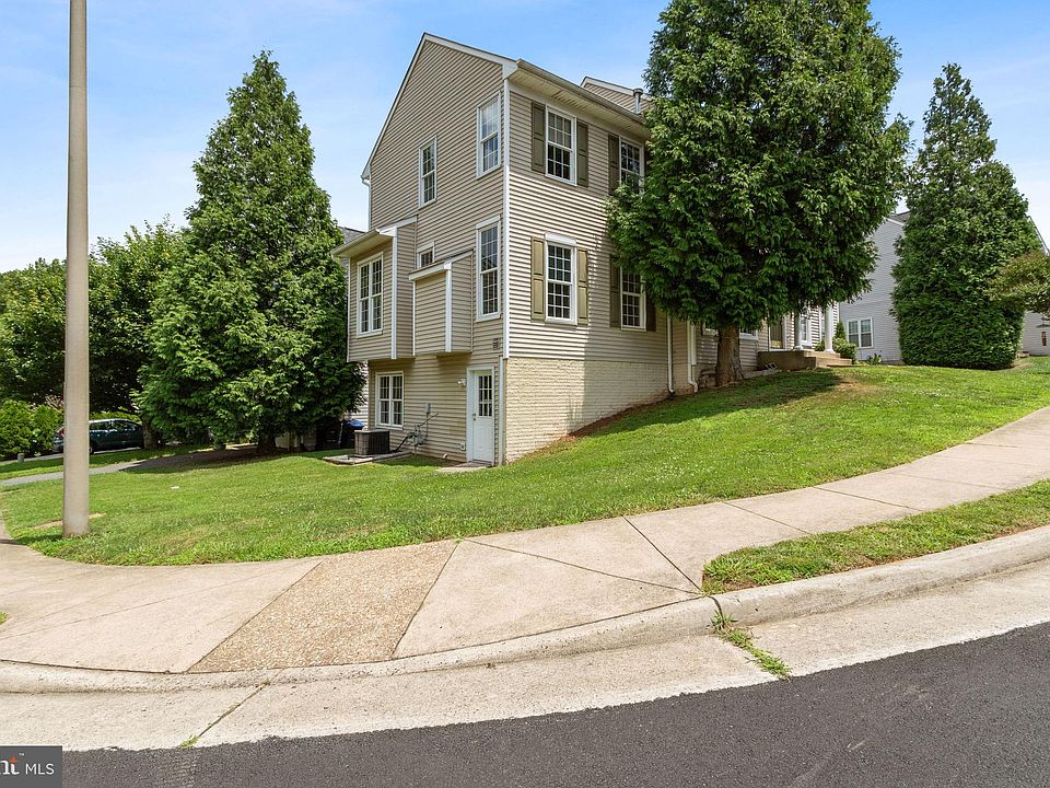 9214 Greenshire Dr, Manassas Park, VA 20111 MLS VAMP2001662 Zillow