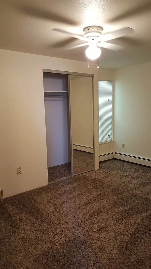 Charming Condo with Spacious Layout Move-In Mid-August — Photo 4