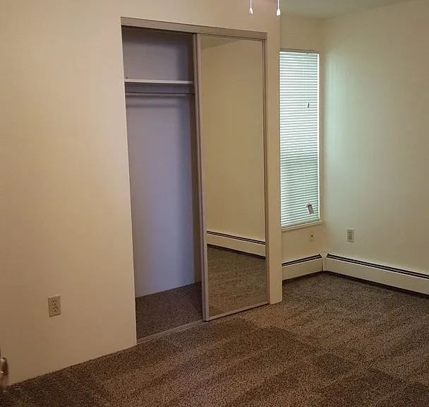 2701 Harvard St #D2 — Photo 4