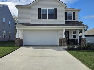 1070 Clearwater Ln, Johnson City, TN 37601