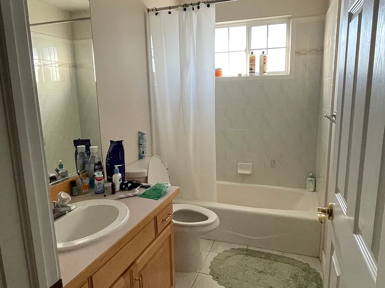 817 E 4315 S — Photo 3
