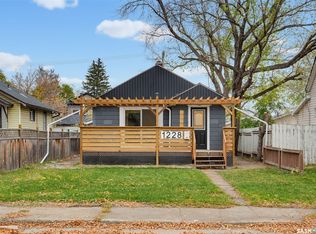 1228 1st Avenue, Saskatoon, SK S7K 1Y6