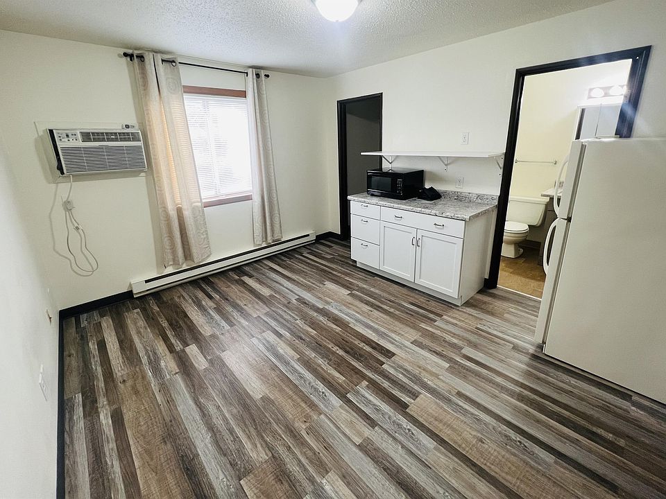 1st image of 316 S Elm St #11091639