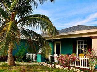 1921 NE 19th Pl, Cape Coral, FL 33909