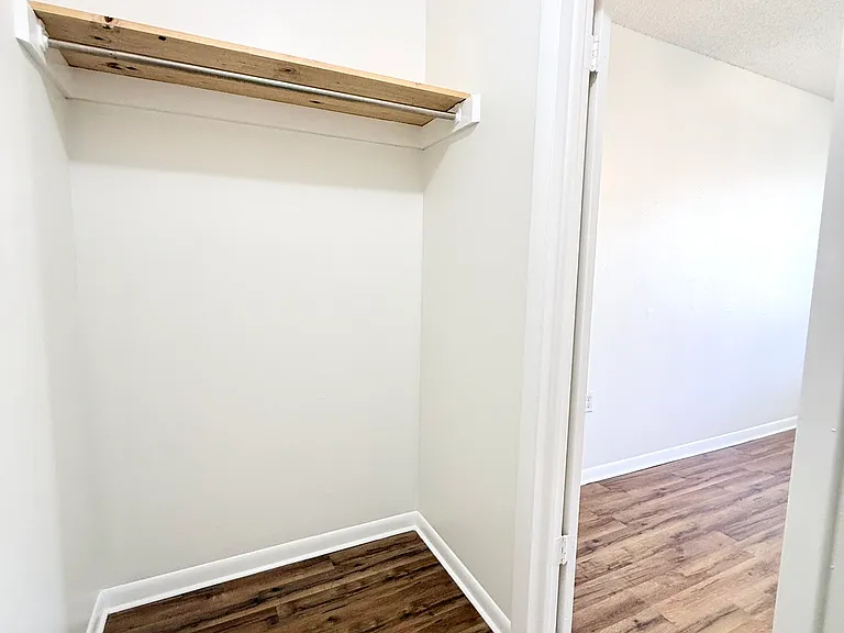 2207 S Carolina Ave — Photo 20