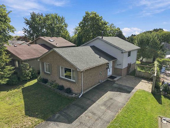2nd image of 17 Archer Cres